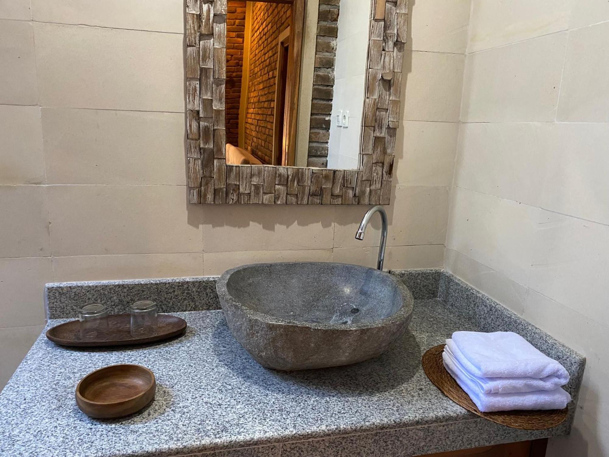 Mayong Bali Villa And Hostel มุนดุก ภายนอก รูปภาพ